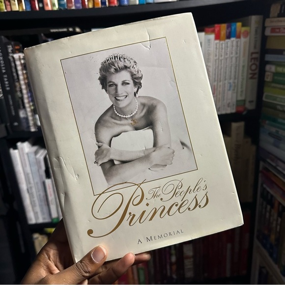 Princess Diana Book Collection Bundle - Picture 4 of 8